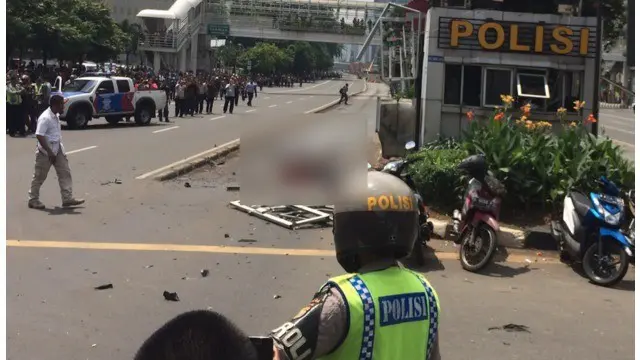  News Flash:  Polisi Pastikan Penyerang Sarinah Kelompok Bersenjata dan Membawa Granat