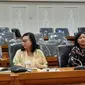 Anggota DPD RI asal Sultra, Wa Ode Rabia Al Adawia Ridwan (paling kiri).(Liputan6.com/Ahmad Akbar Fua)