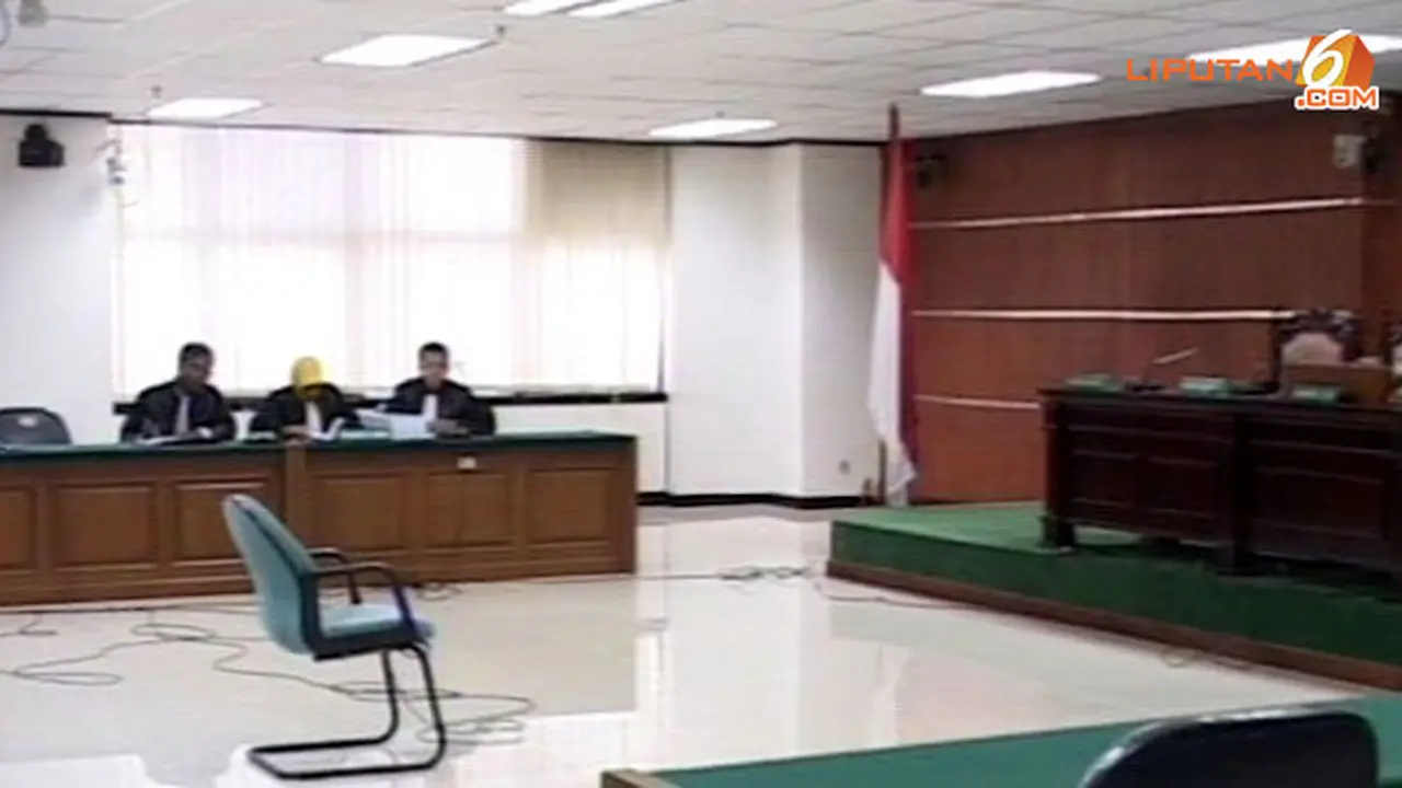 sidang-fathanah-131104c.jpg