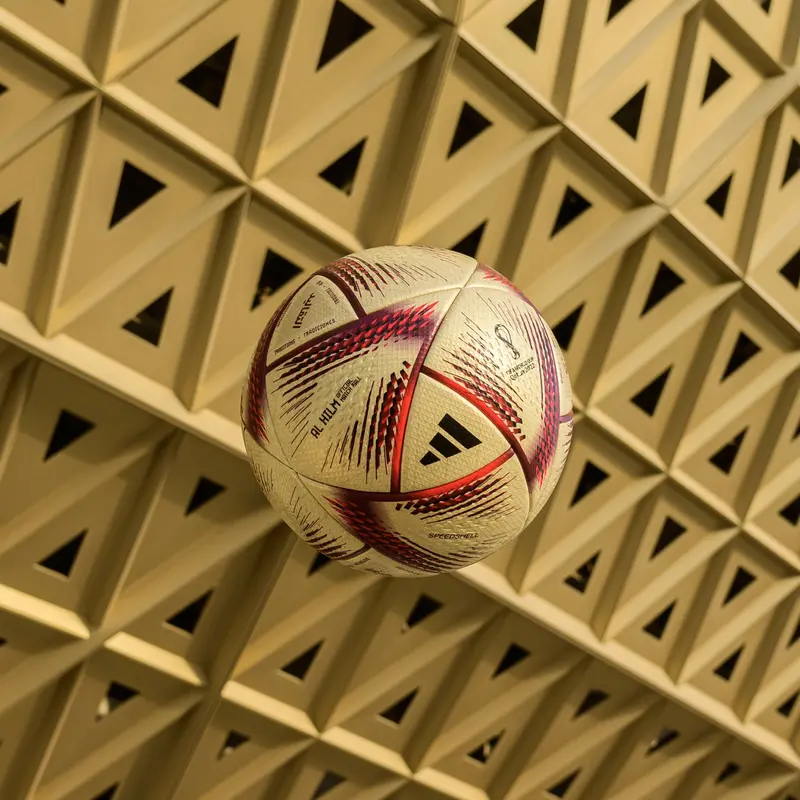 Al Hilm Piala Dunia 2022 Qatar (Foto: Twitter @adidasfootball @adidas)