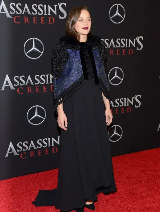 Tidak terima diberitakan seperti itu, Marion pun akhirnya angkat bicara dan membuat pernyataan lewat tulisan di akun instagramnya. Ia pun menceritakan kisah pertemuannya dengan sang kekasih. (AFP/Bintang.com)