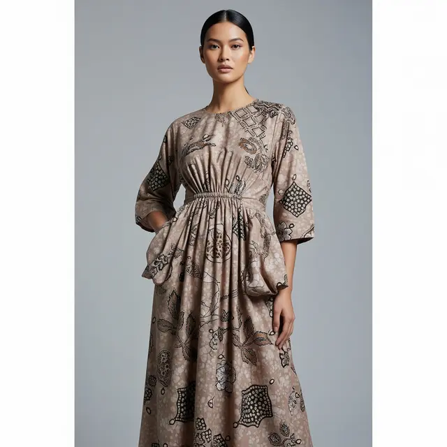 6 Model Baju Batik dengan Ikat Pinggang di Bawah Dada 2025, Bikin Siluet Tubuh Proporsional