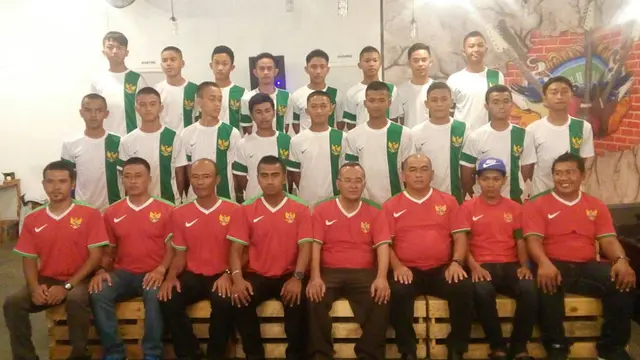 Tim U-16 Djoko Purwoko Football Fondation (DPFF) 