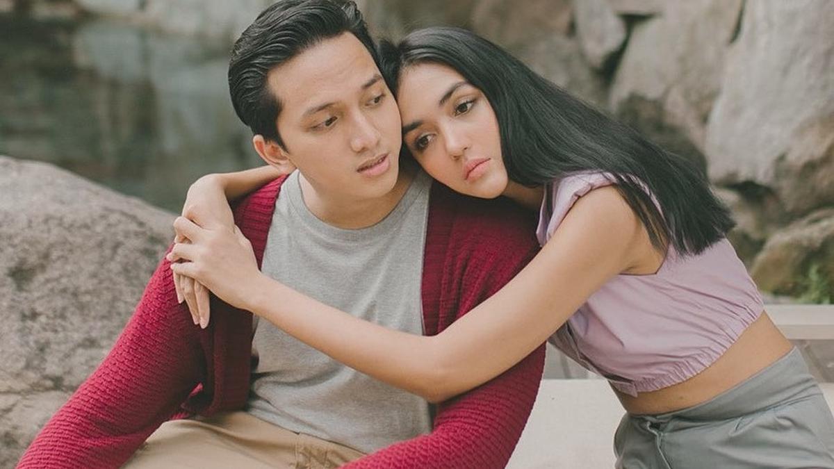 Mushuk ichida porno shishiriladigan dilator