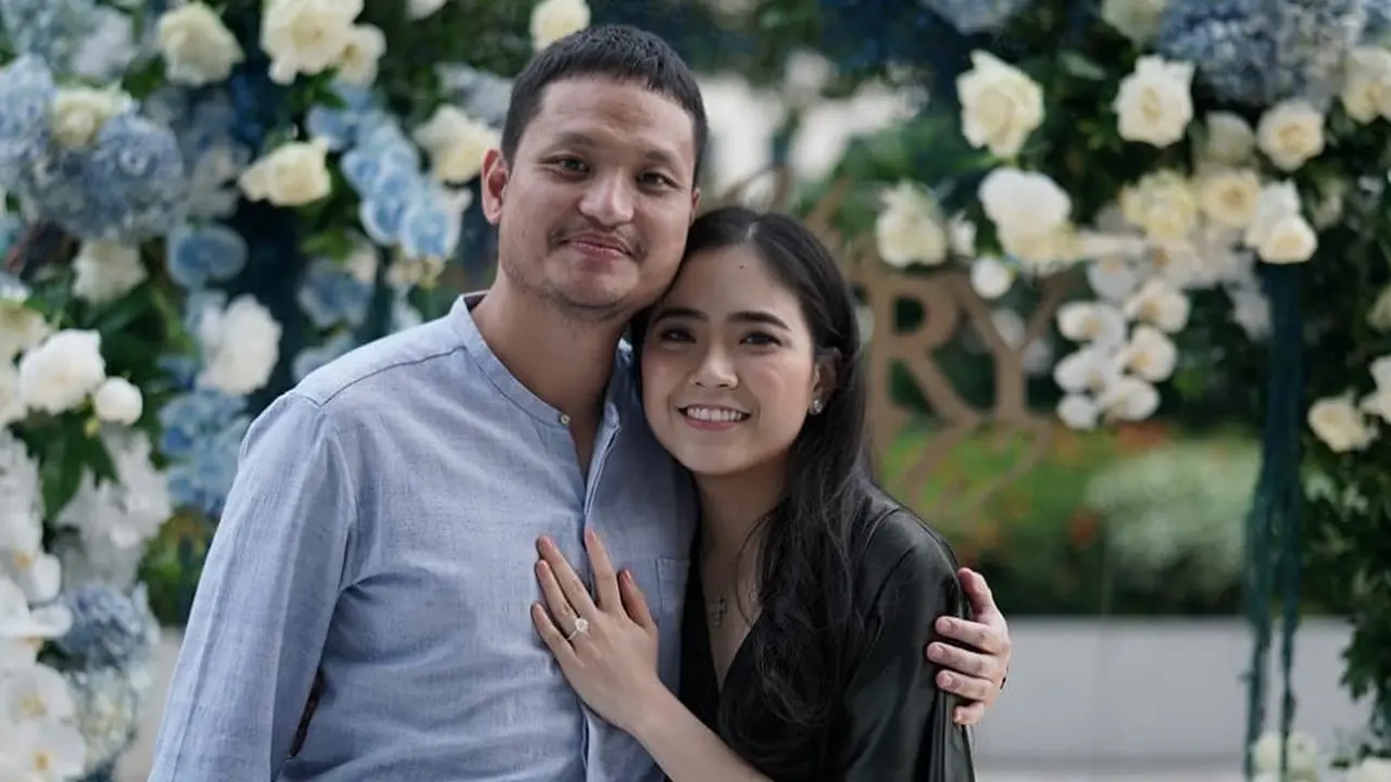Jonathan Natakusuma dan Jessica Tanoesoedibjo