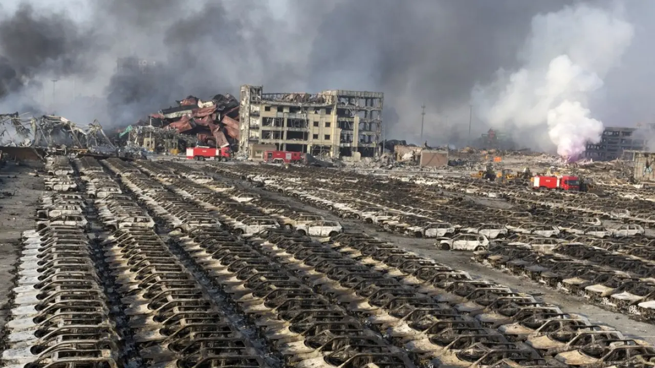 Ledakan di Tianjin yang juga disebabkan amonium nitrat.