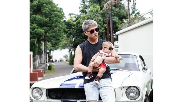 Ubah Warna Rambut, Ini 6 Potret Terbaru Rizky Billar Disebut Makin Kece