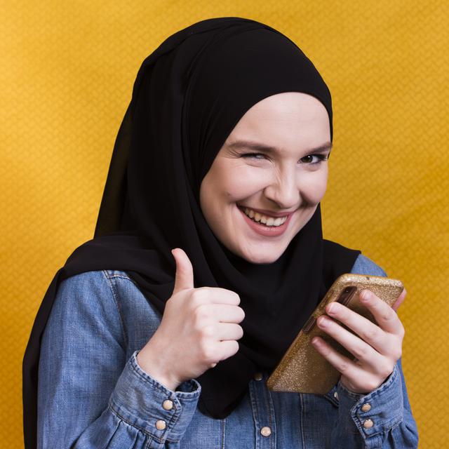 Membaca Al Qur’an Digital Melalui Ponsel