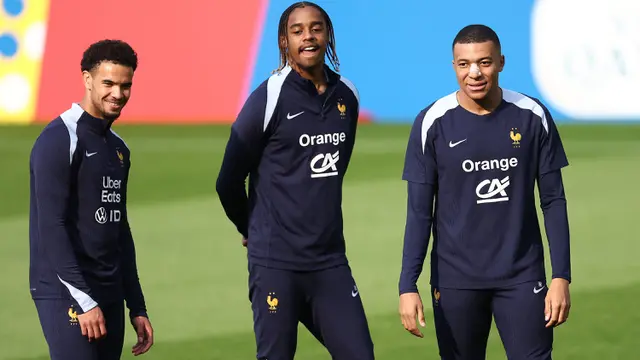 Foto: Tak Gunakan Topeng, Kondisi Kylian Mbappe saat Kembali Berlatih Bersama Prancis di Euro 2024