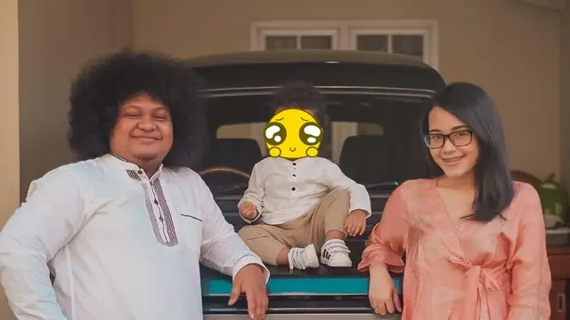 Nantikan Anak Ke-2, Ini 7 Potret Mesra Babe Cabiita dan Istri yang Jarang Tersorot