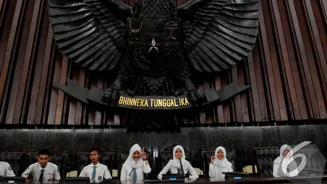Mengenal Parlemen Sejak Dini