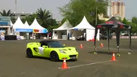 Sambut Mobiloka, Ratusan Supercar Geruduk Kemayoran
