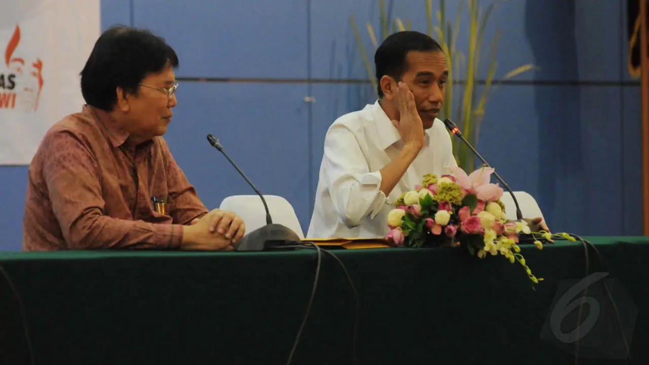 Jokowi Tampil Simpel Saat Jadi 'Dosen' di LIPI