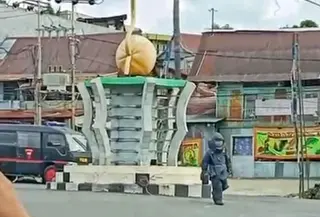 Penemuan tas mencurigakan di parepare. (Liputan6.com/Fauzan)