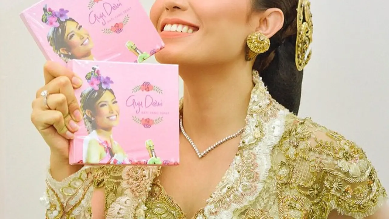 Ayu Dewi