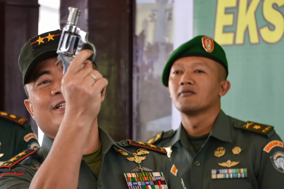 Kodam Iskandar Muda Terima Senjata Bekas Konflik Aceh