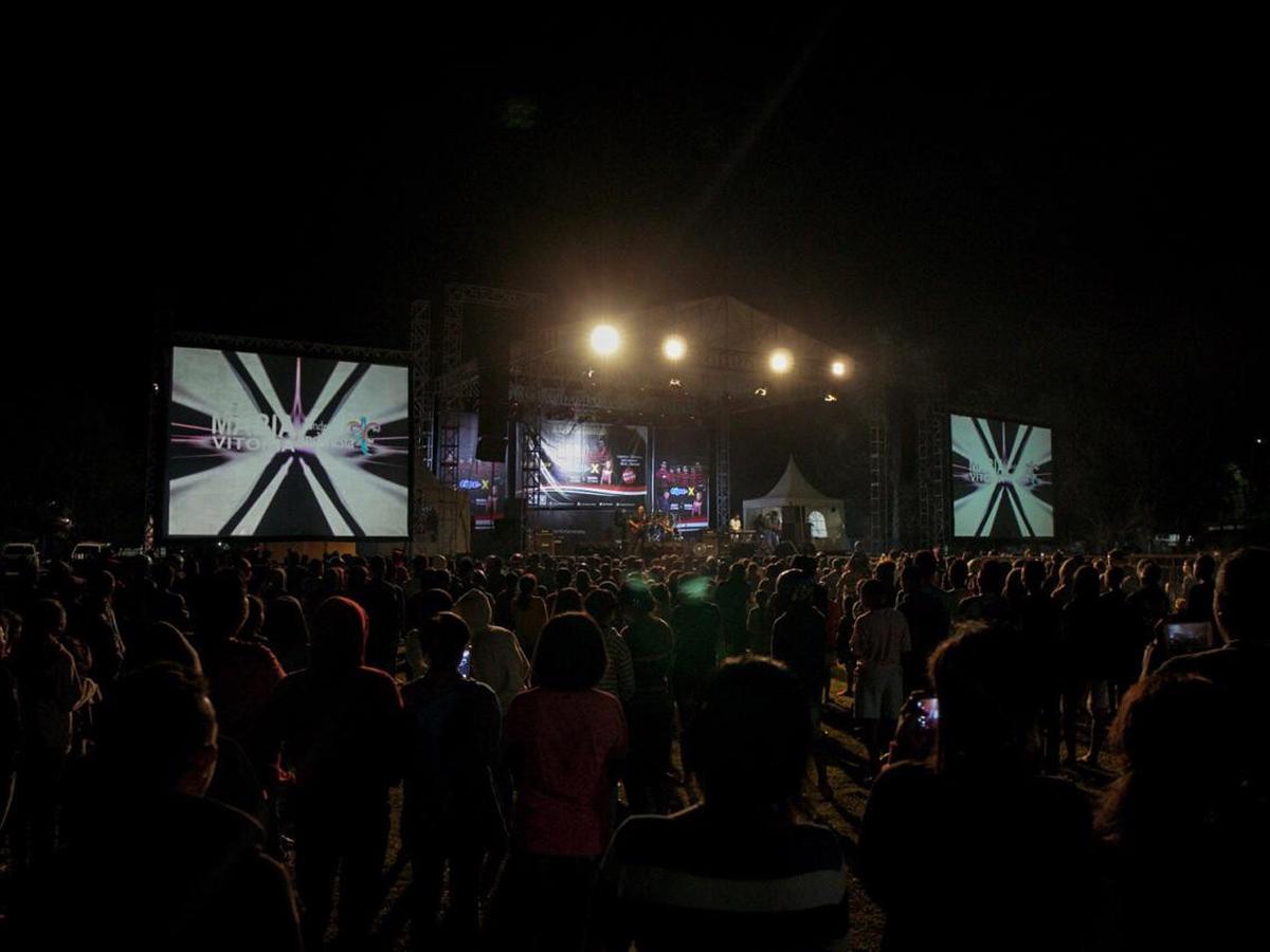 Dibanjiri Wisman 5 Benua Konser Musik Kefamenanu Semakin Eksotis Dan Berwarna Lifestyle Liputan6 Com