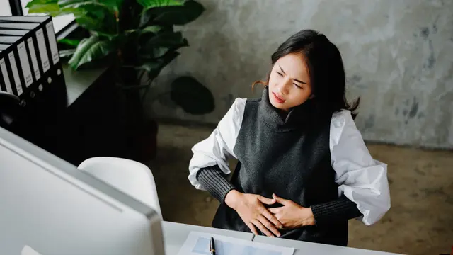 5 Cara Redakan Mual yang Sering Terjadi di Masa Awal Kehamilan