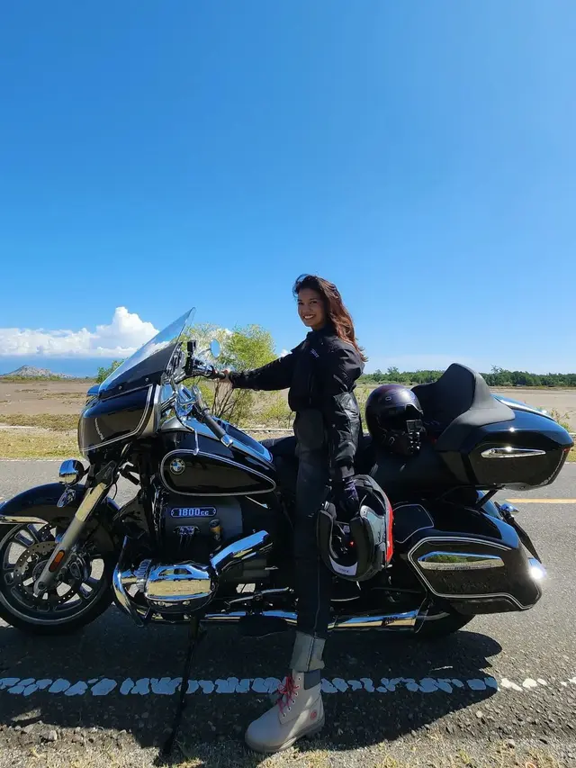 6 Potret Duma Riris Pertama Kali Ikut Touring Bareng Judika, Seru Keliling NTB