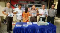 Uang palsu di Medan. (LIputan6.com/Reza Efendi)