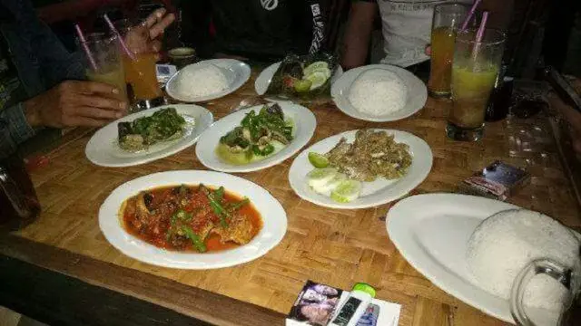 'Sengatan' Kuliner Belut Pedas Olahan Tangan Pemuda Pandeglang