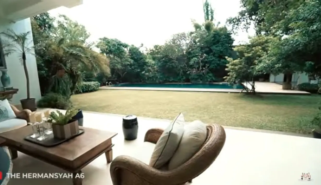 Anang Hermansyah dan Ashanty cari rumah. (Youtube/ The Hermansyah A6)