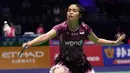 Pebulu tangkis Indonesia, Gregoria Mariska Tunjung saat bertanding melawan Julie Dawall Jakobsen (Denmark) dalam pertandingan putaran kedua tunggal putri Kejuaraan Dunia Bulu Tangkis 2025, Rabu 27 Agustus 2025 di Paris, Prancis. (AP Photo/Christophe Ena)
