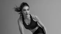 Perempuan kini bisa lebih nyaman berolahraga dengan menggunakan sport bra berteknologi tinggi dari Reebok (Foto: instagram/reebokindonesia)