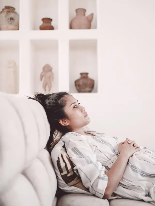 Usia Kehamilan 9 Bulan, Ini 7 Potret Gya Istri Tarra Budiman Pamer Baby Bump