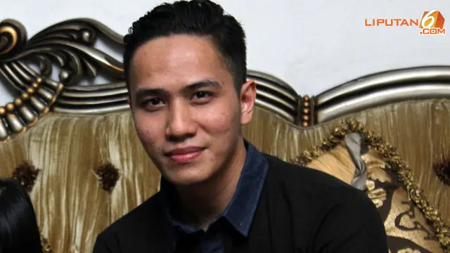 ressa-herlambang-130916b.jpg