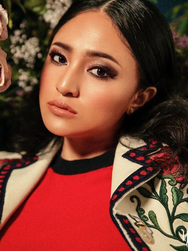 FOTO: Cantiknya Marshanda dengan Makeup Tebal, Bikin Pangling