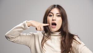 Ilustrasi Lesung Pipi Credit: Freepik.com