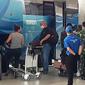 Kerumunan WNA yang baru masuk ke Indonesia melalui Terminal 3 Bandara Internasional Soekarno Hatta pada Senin (28/12/2020) malam, mendadak viral di media sosial.