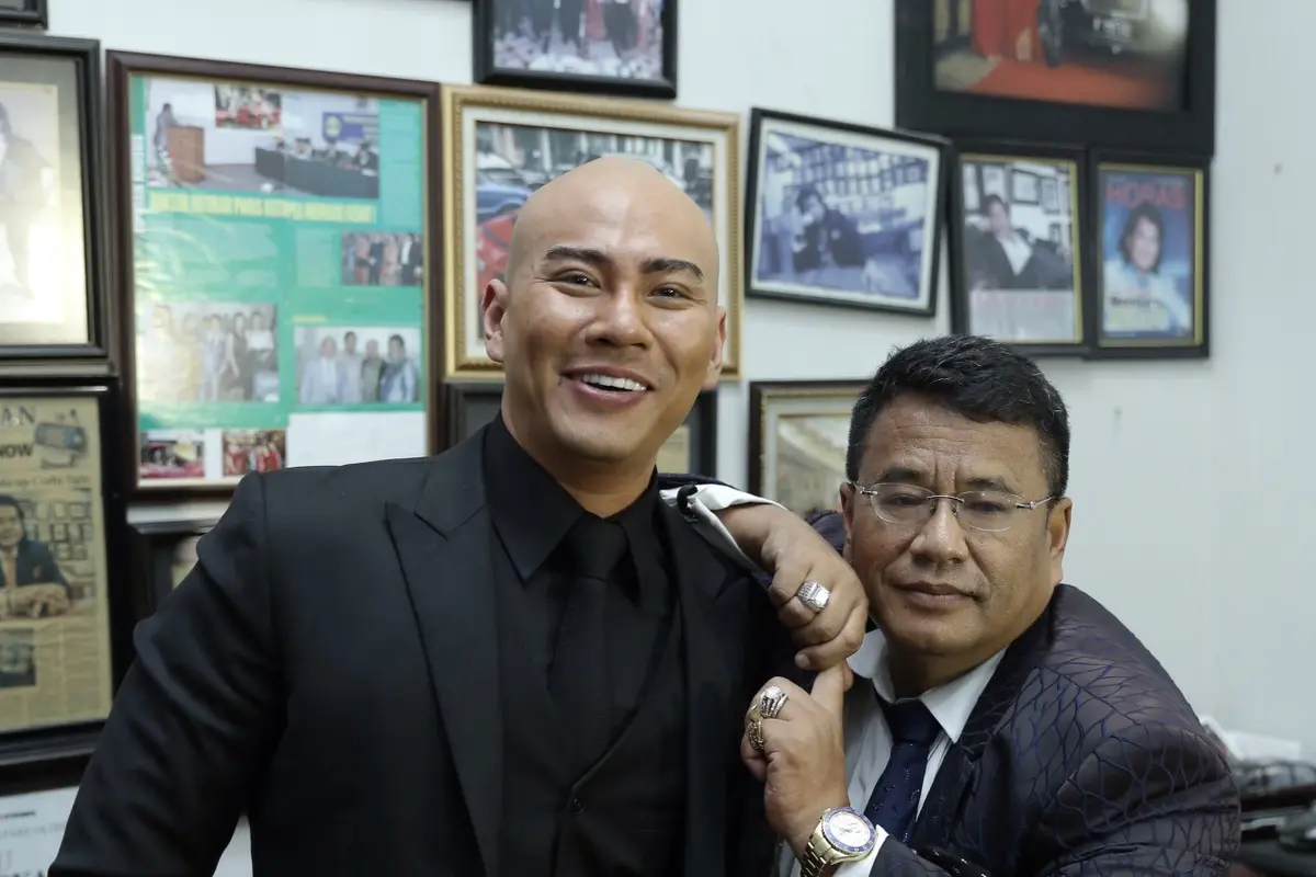 [Bintang] Deddy Corbuzier - Hotman Paris Hutapea