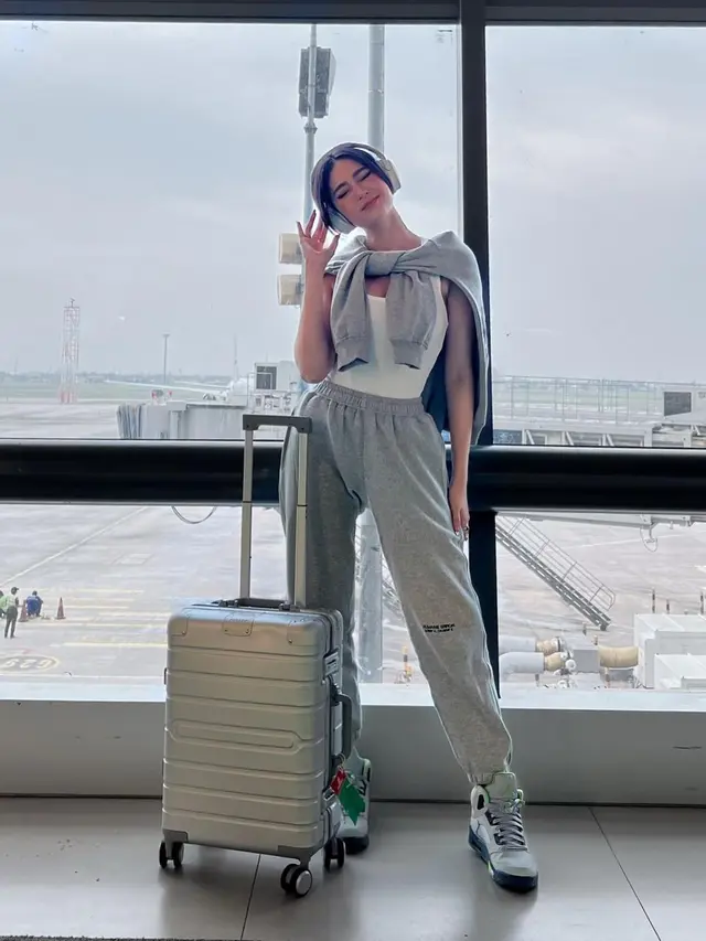 8 Potret Tamara Dai, Wakil Indonesia di Paris Fashion Week 2023 Bersama Ariel Tatum