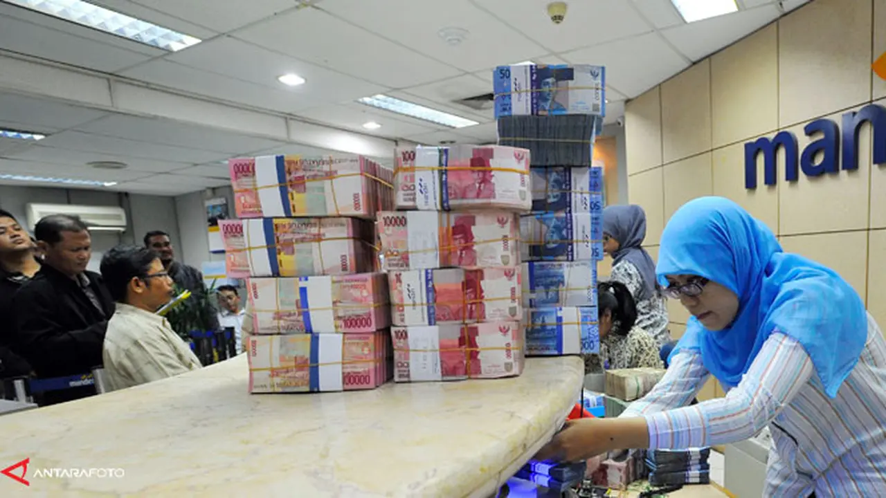 rupiah-anjlok-130826c.jpg