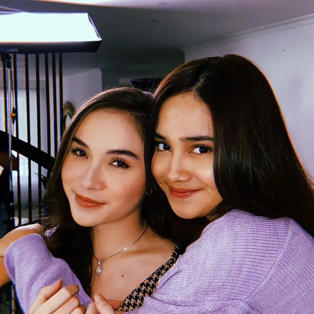 6 Potret Kebersamaan Syifa Hadju, Elina Joerg dan Jennifer Coppen, Kompak Banget