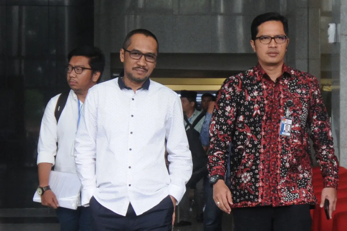 Abraham Samad Temui Pimpinan KPK