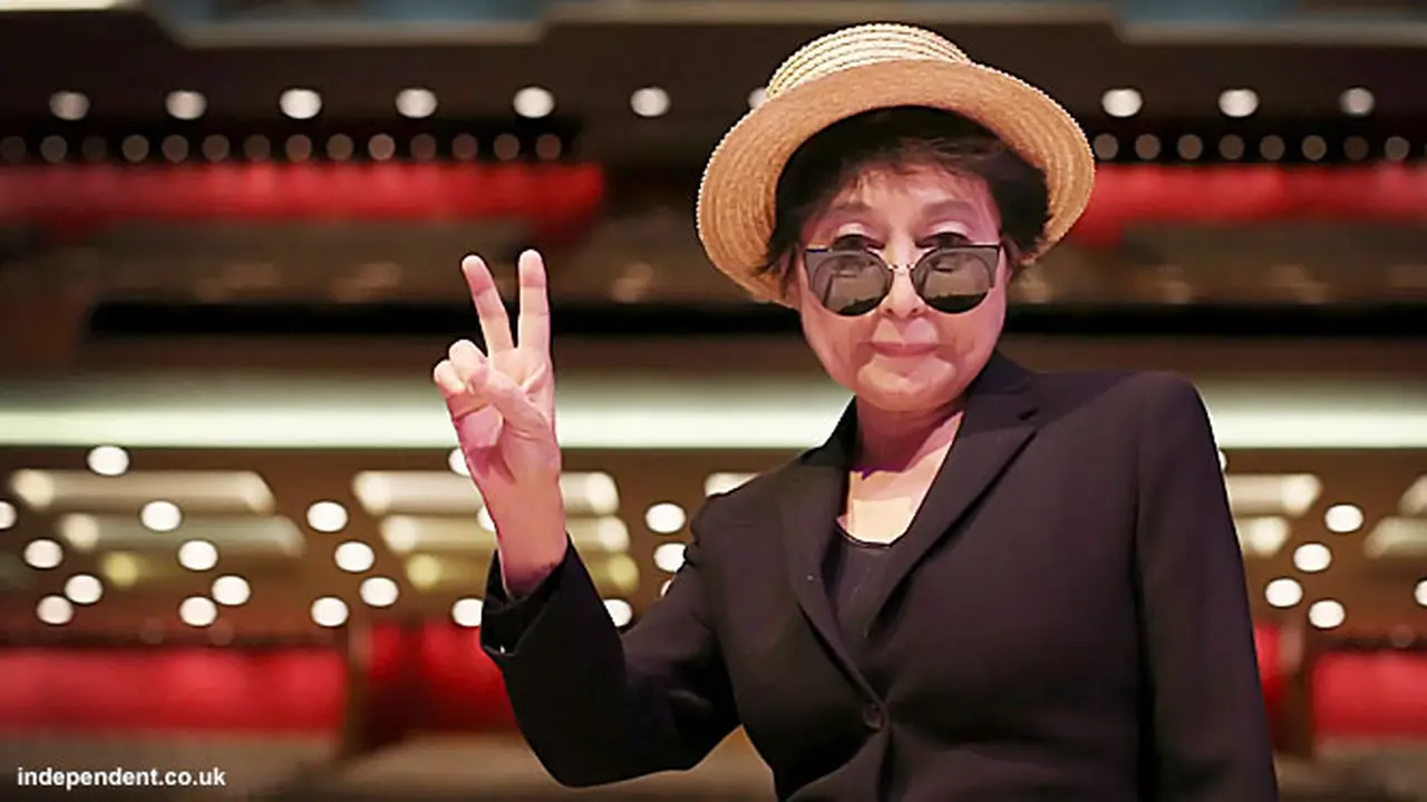 yoko-ono-130703c.jpg