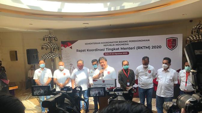 Menteri Koordinator Bidang Perekonomian, Airlangga Hartarto dalam Rapat Koordinasi Tingkat Menteri (RKTM) di Nusa Dua, Bali, Jumat (21/8/2020). Dok