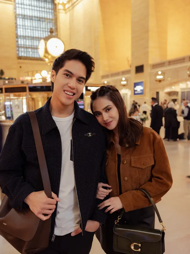 Gaya Romantis El Rumi dan Syifa Hadju Sebagai New York Couple, Inspirasi Outfit Ngedate yang Stylish
