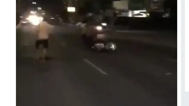 Turis Australia Berulah di Bali, Tendang Pemotor dan Tabrakkan Diri ke Mobil