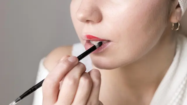 Lip Liner