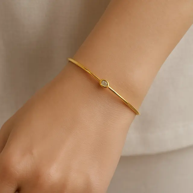Gelang Oval Emas Kecil