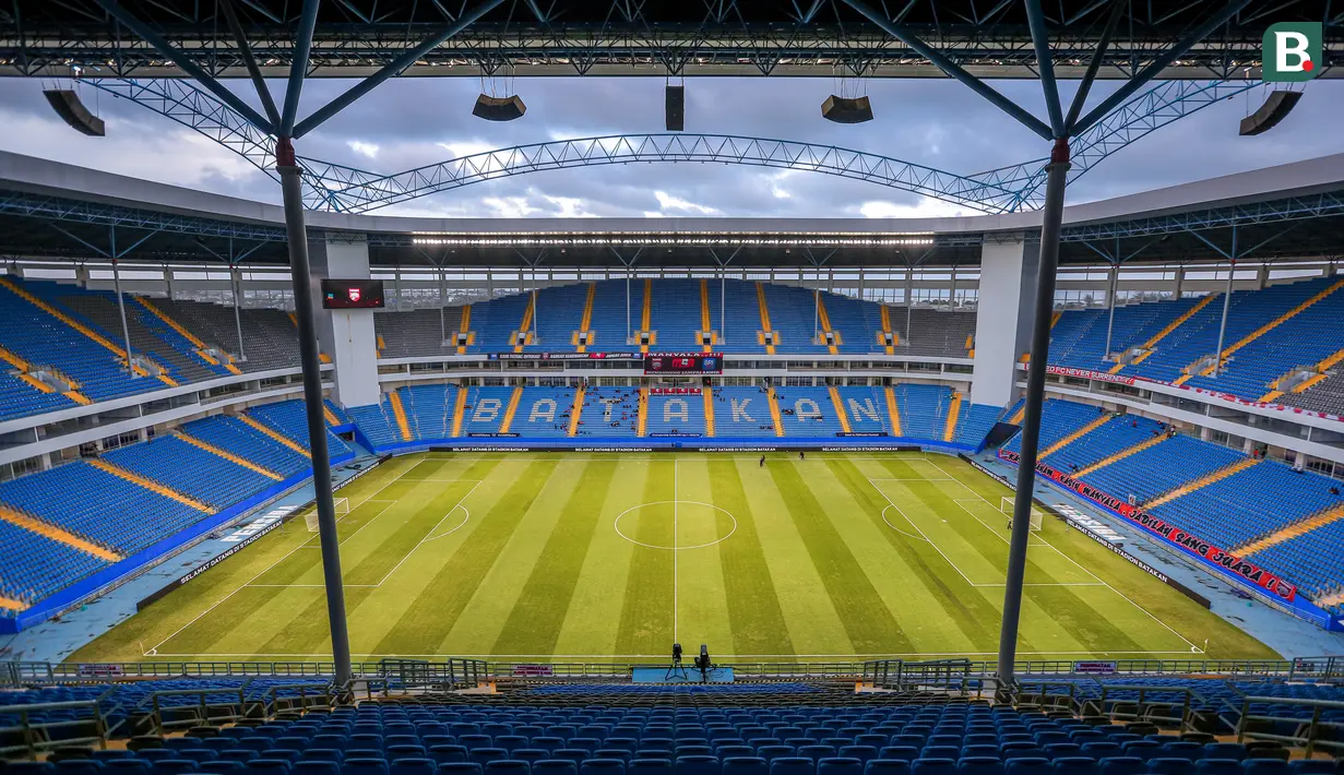 Pemandangan umum Stadion Batakan yang terletak di Jl. Mulawarman, Manggar, Kota Balikpapan, Kalimantan Timur, Minggu (19/05/2024). (Bola.com/Bagaskara Lazuardi)