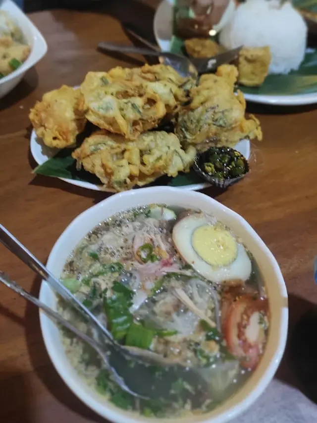 Warung Makan & Kopi Suryatji Kledung (Google Maps/Blue Moon)