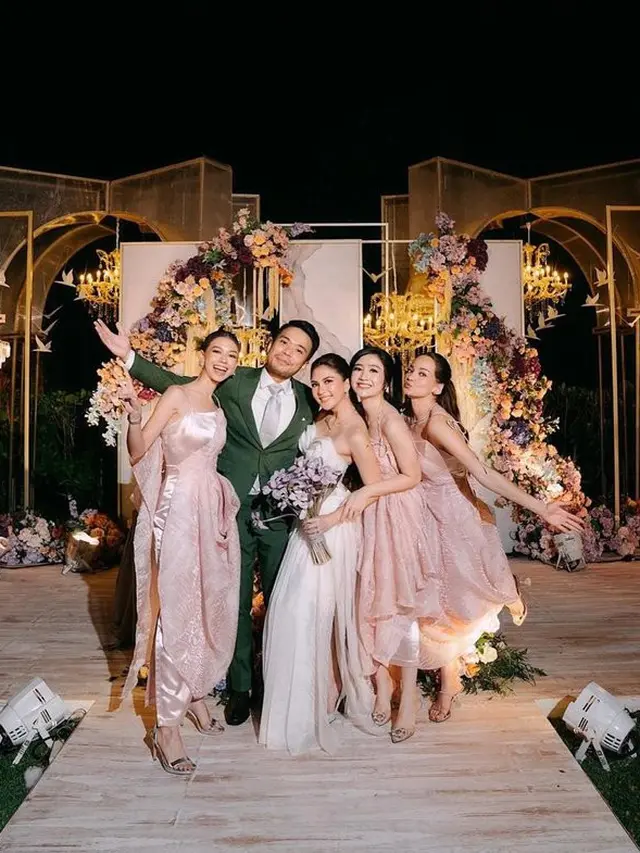 [Fimela] Enzy Storia