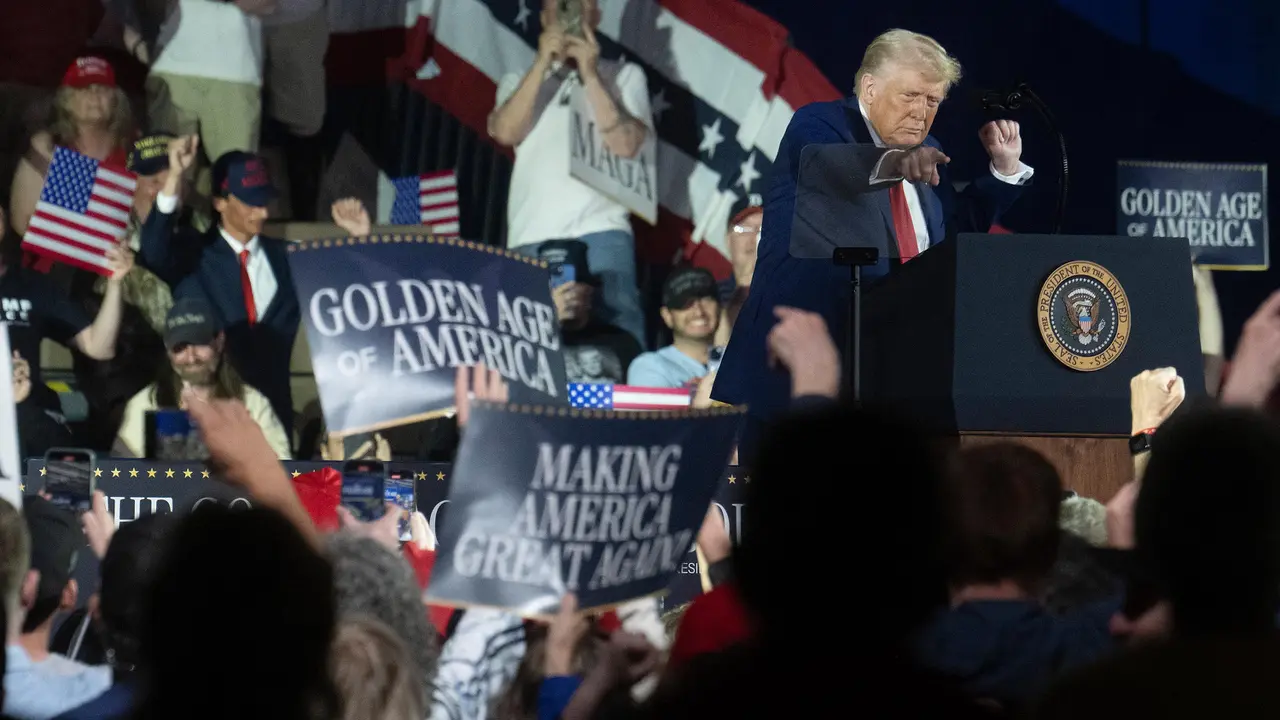 Momen Perayaan 100 Hari Masa Jabatan Kedua Donald Trump