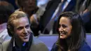 Kabar bahagia tengah berpihak pada adik perempuan Kate Middleton, Pippa Middleton, yang telah dikabarkan menggelar acara pertunangan dengan kekasihnya, James Matthews. (Dailymail/Bintang.com)