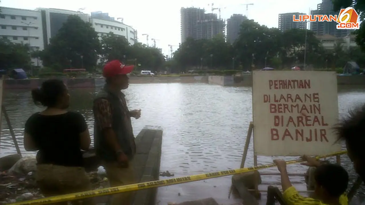 banjir-terowongan-kemayoran-140119b.jpg